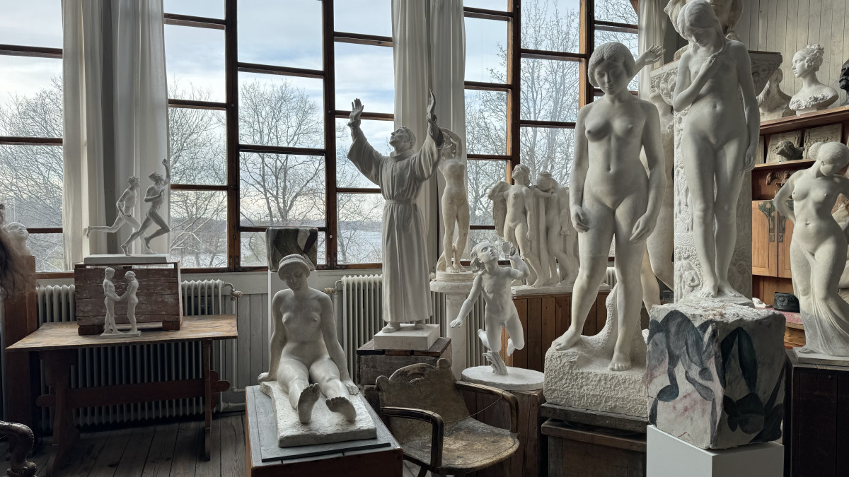 \"Sculptures